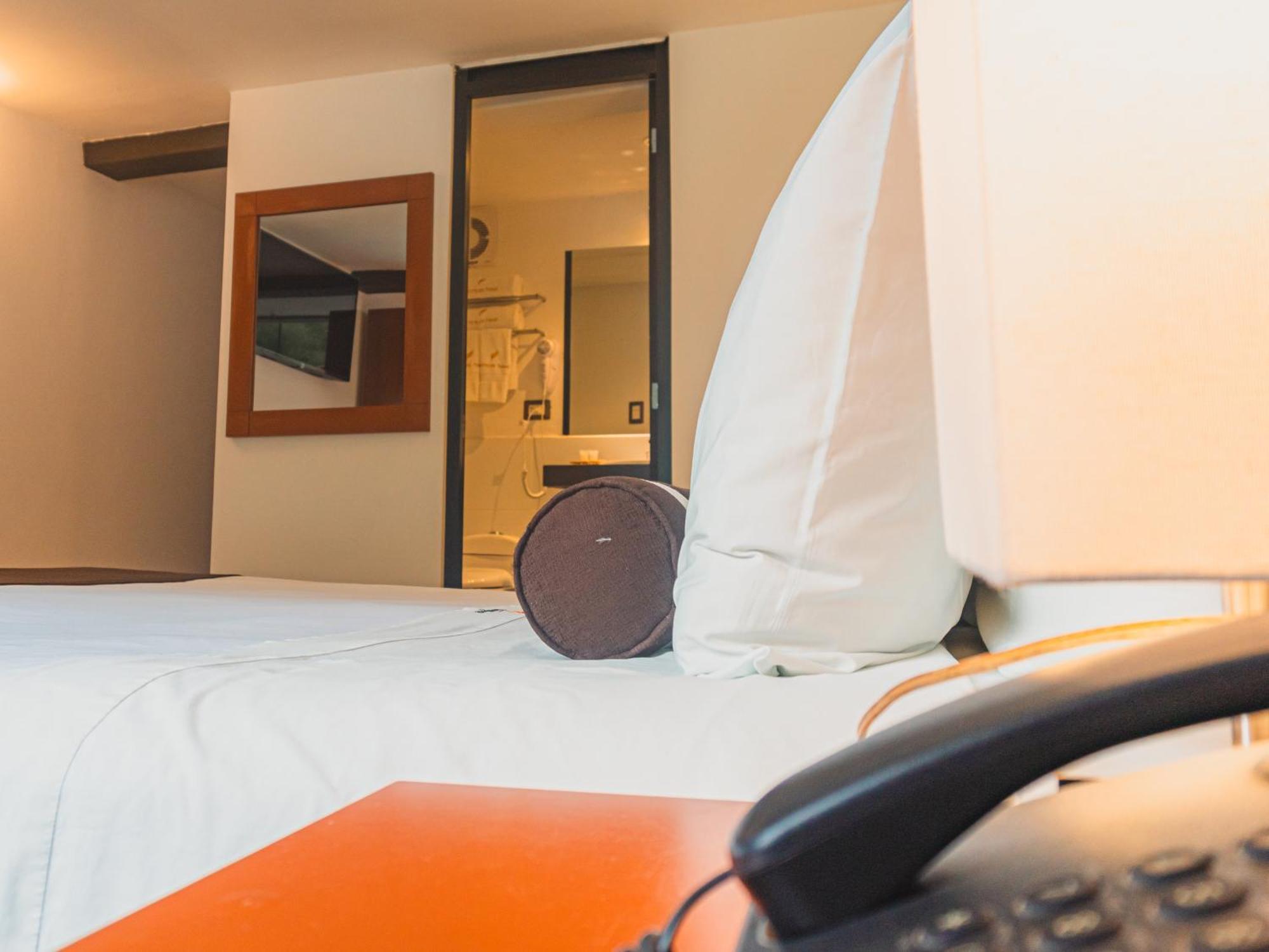 Hotel Ferre Boulevard Machu Picchu Zewnętrze zdjęcie